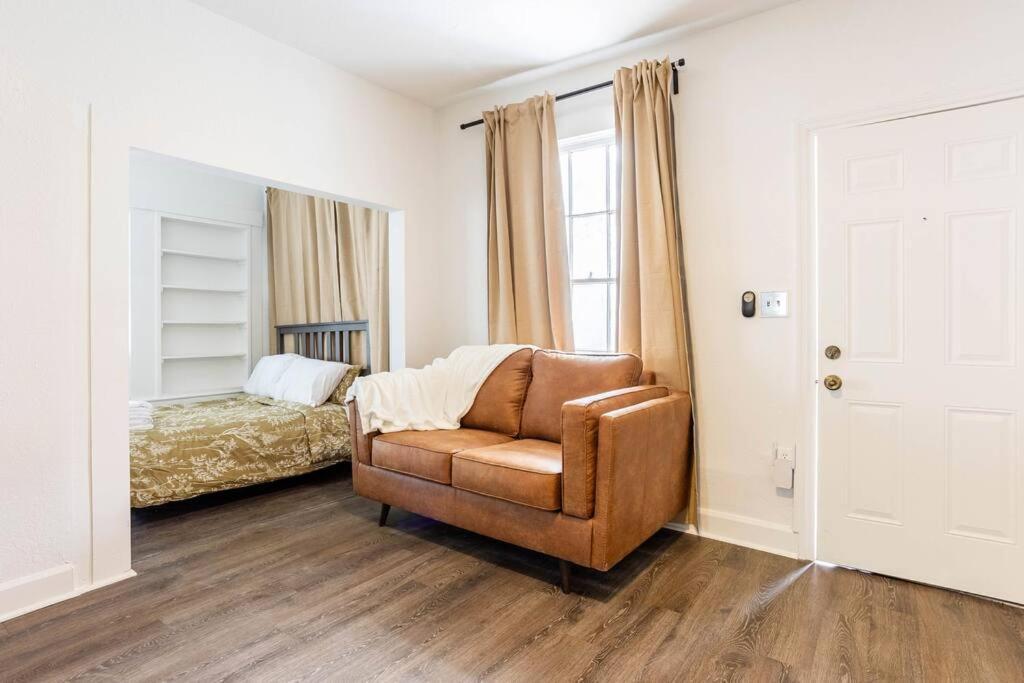 Lovely Historic Near Amelia Arena + Hyde Park * Tampa
